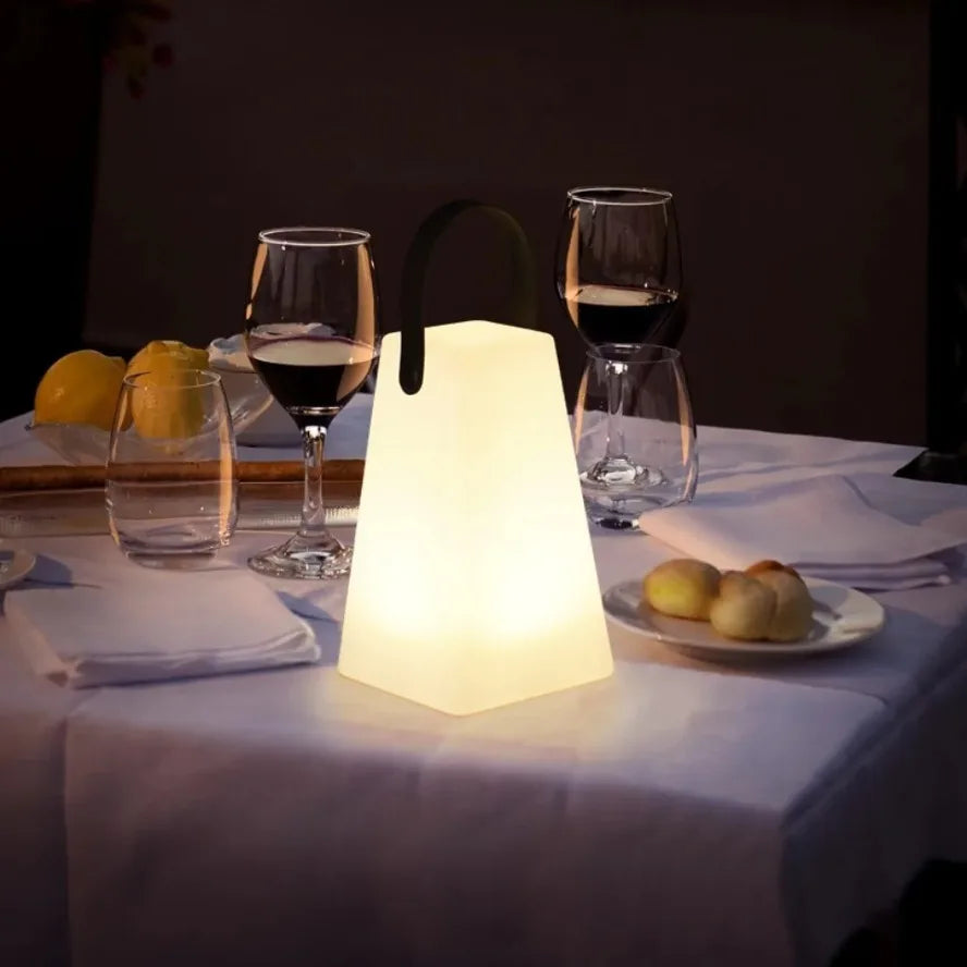 Lampe De Table LED - Cône